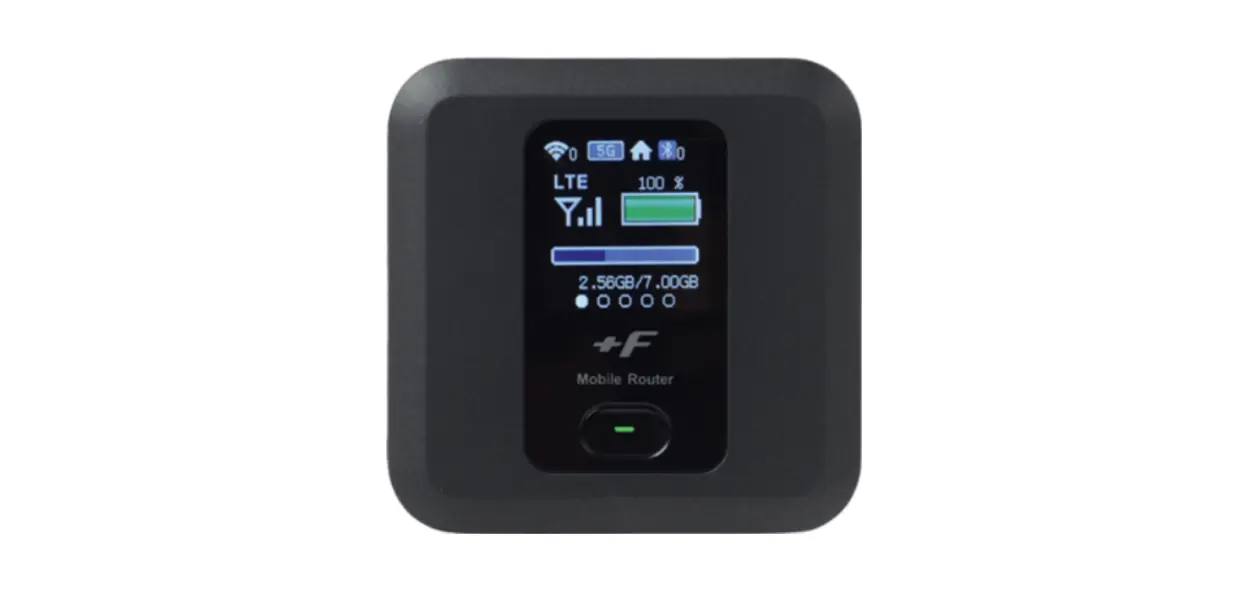 Fully charged Pocket WiFi with LTE and 2.56GB remaining data for flexible Japan rental use.