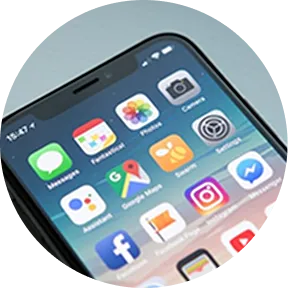 iPhone screen showing Sakura Mobile Japan's support for delayed SIM and WiFi pickups.